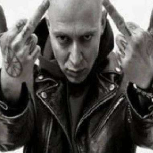 INTRO_GANG (prod. youngslashprod, typhelicia)