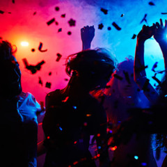 DANCE FRIENDS