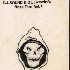 DJ Sound & DJ Livewire - Bass Trax Vol.1 Intro [ft. MC Money & Gangsta Gold]