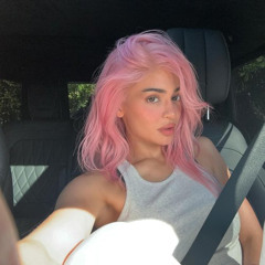 e-girl