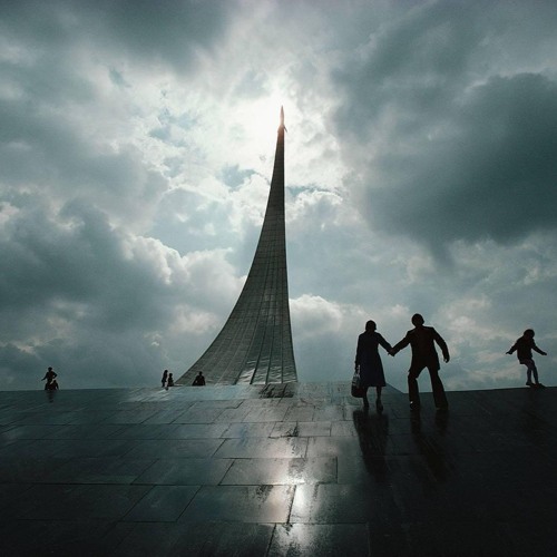 Tu se pjeva, tu se pleše, to je lako, to mogu i ja