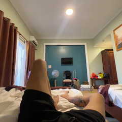 Dong tien no pha hu tat caa.mp3