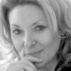 "We Live In Public." Documentary On The Greatest Unknown Internet Pioneer. Ondi Timoner, Director.