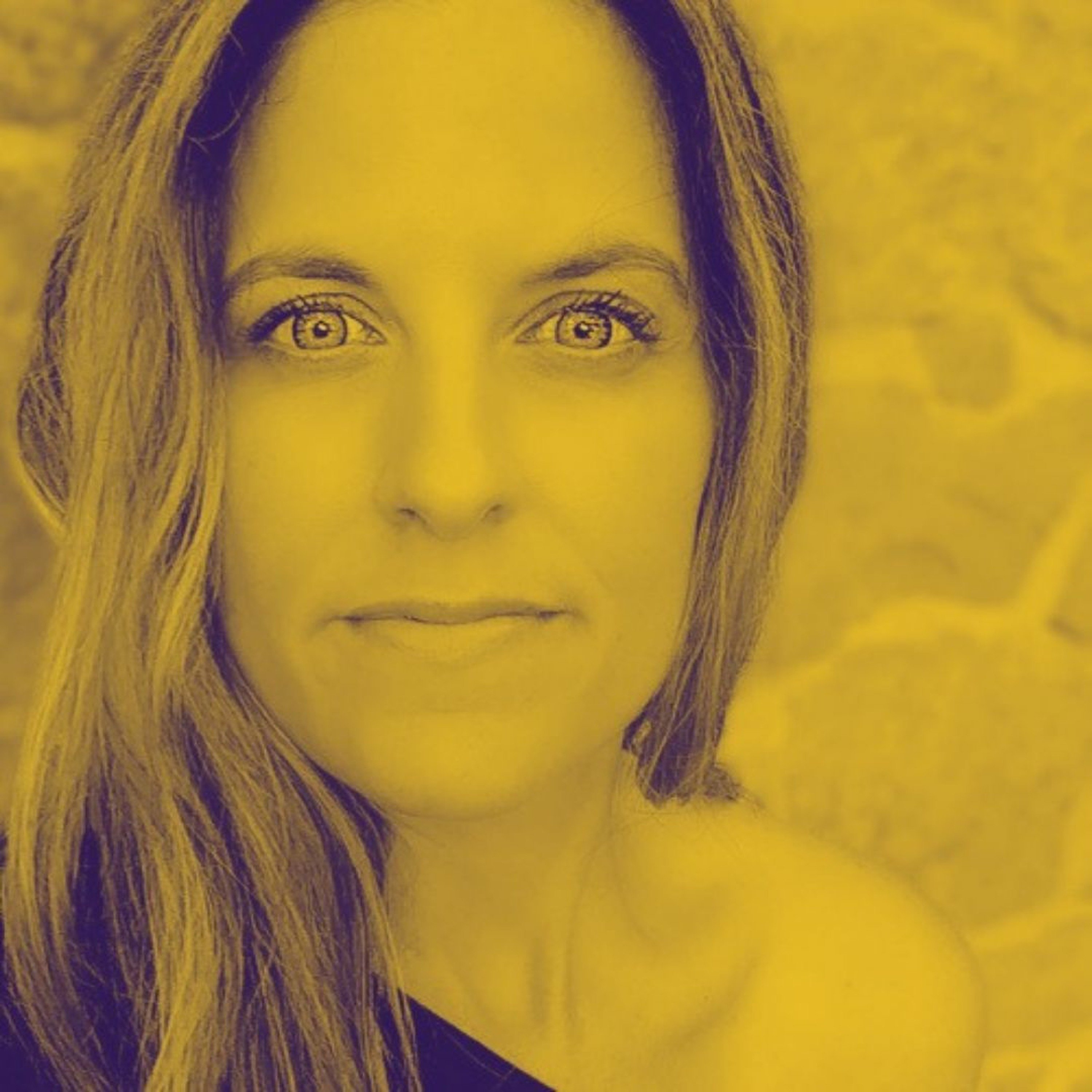 Episode 17 - International Bestselling Author, coach and Motivational Speaker -Julie Blouin