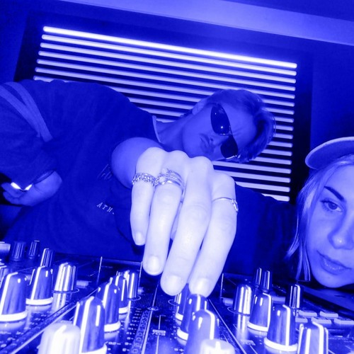 POMMES3000 at ÆDEN 2023