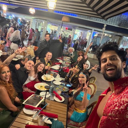 Mix 24 - Medellin - Love hurts - Nov2025