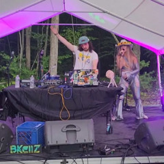 Monday Mashup #8 Carmen had some so flute weed (Claude Von carmen w/ s. Germain flut, Carmen, Curtis May Pusherman)