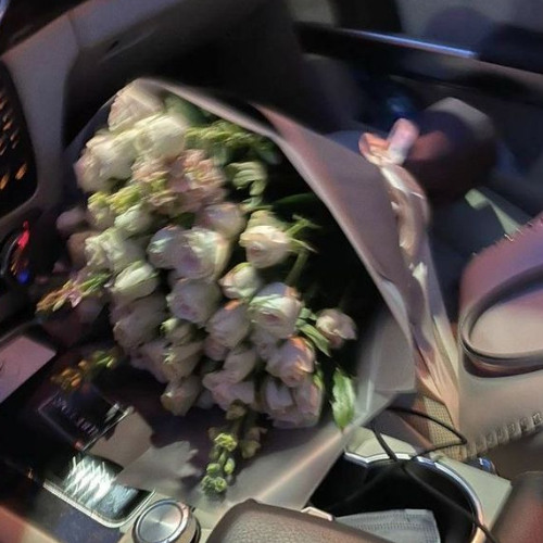 รักแรกพบ//Auto