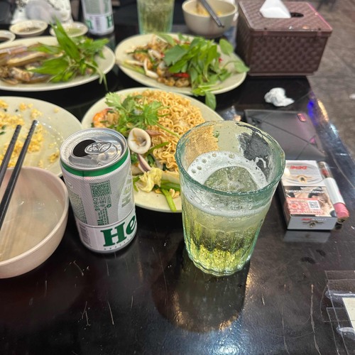 Nhạc lộn xộn xào me mix đủ thứ vào đây hot 2k26