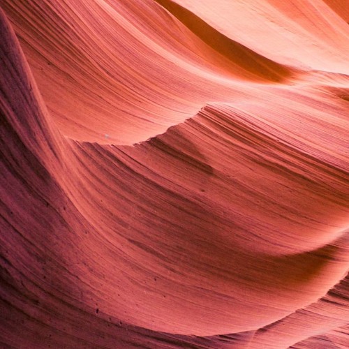 chill synthwave