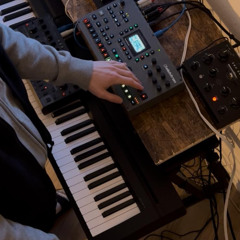 we play house music - hardware jam