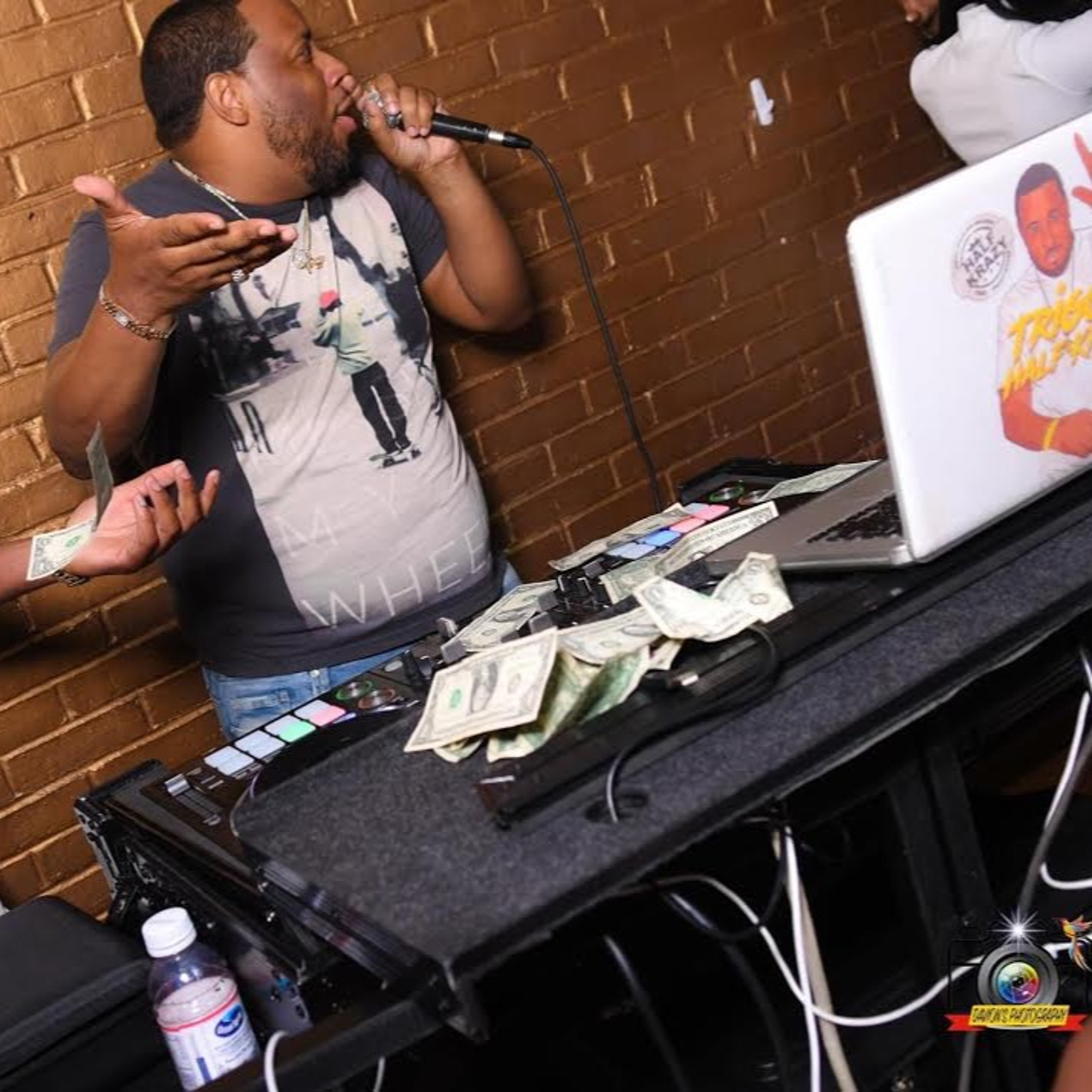 hALf kRaZy LivE @ Snader Avenue Bmore 5/7/21 episode artwork