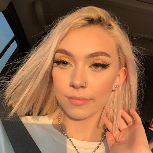 Манижа - Russian Woman