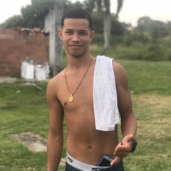 MC POZE - ELA FALA QUE QUER CRIME, EU SOU CRIMINOSO - ELA FALA QUE ME AMA ♪♫