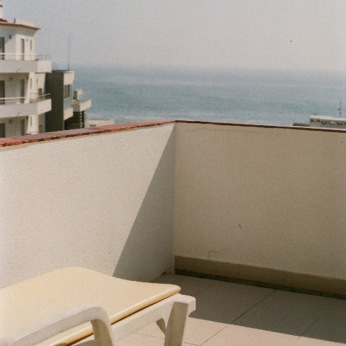 Premiere: J. Peacock - Keep Running [Dirt Crew]