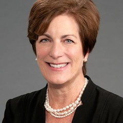 H.I. Ep. 106 - Angela Sharkey, MD - Innovation in Medical Education