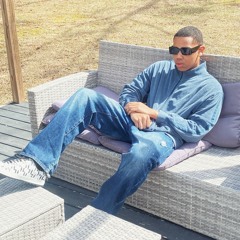 Gangsta B****