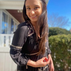 She Used To Be Mine sung by Kaya