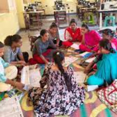 Yarivaru Season 4-Micro Entrepreneur training for trans community with Gangadar RJ Priyanka