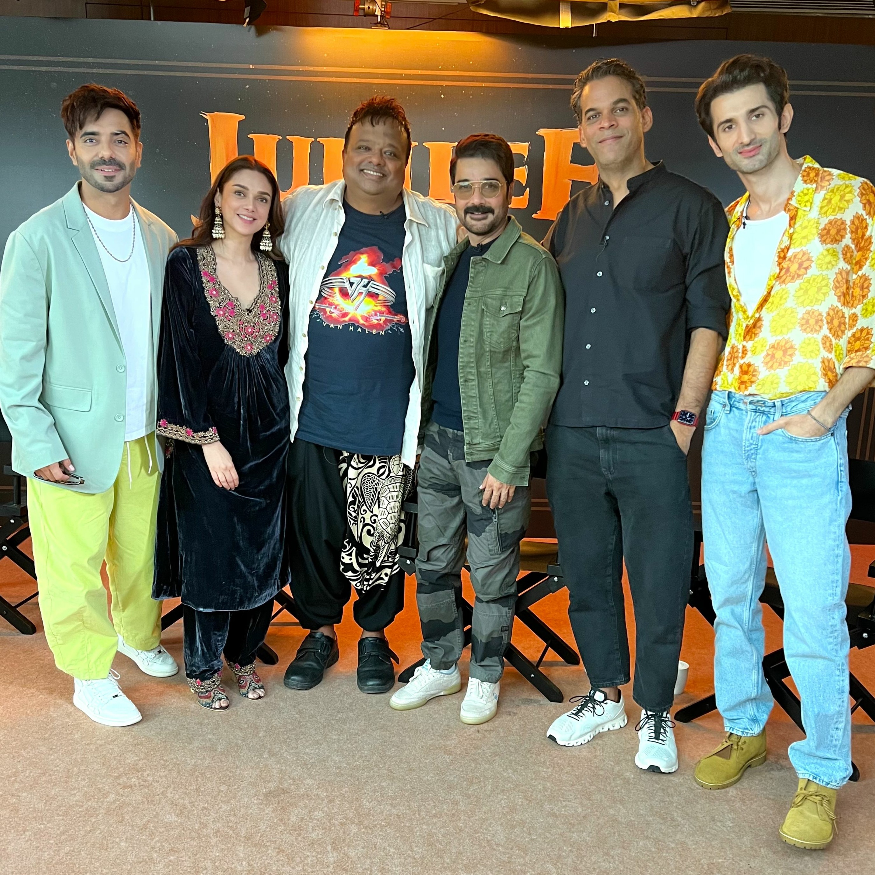 Prosenjit, Aditi Rao Hydari, Vikramaditya Motwane, Aparshakti K, Sidhant with Hrishi K - Jubilee