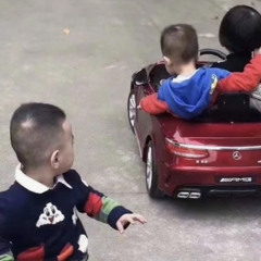 Sữa Chua Đánh Đá