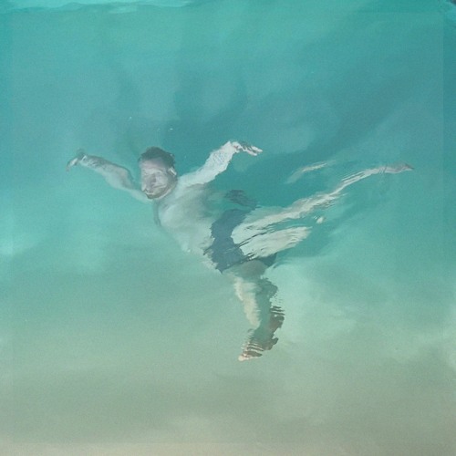 [Premiere] zeez - Gloaming (out on Slippery Sounds)