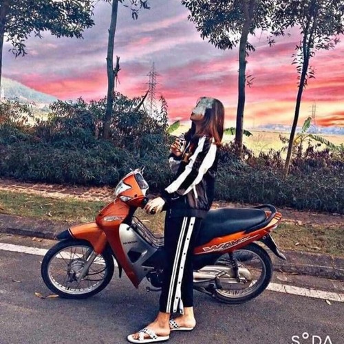 CÓ CHÀNG TRAI THÍCH ĐI BAY - Cậu Phát ft CCMK