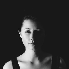 Lisa Oakes - Dark Knights Podcast