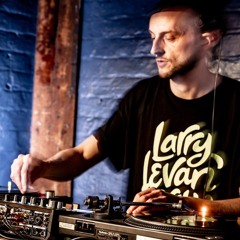 Kutmah Presents: Sketchbook Radio w/ Chris P Cuts  040425