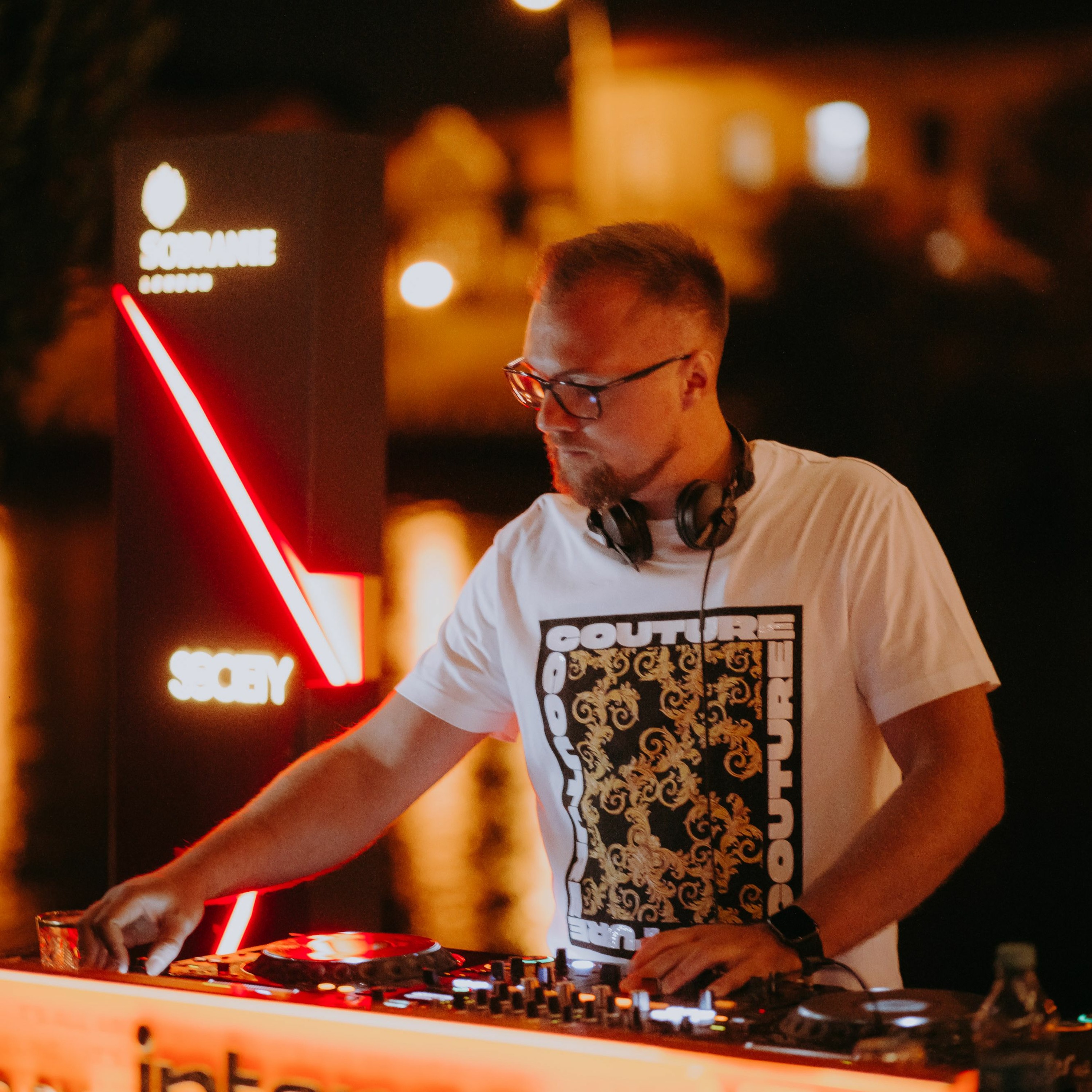 Radio Podcasts and Mixes