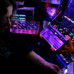 Maria Mindzero (Cells Interlinked) - I`m a Sequence (birthday synthesizer improvisation)