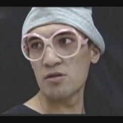 Bobi Turboto ft Upsurt - Tri Sindjira Bobi