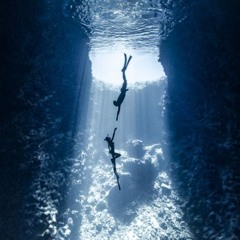 SIMONE X UNDERWATER (1)