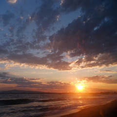 Hyperbolic time chamber