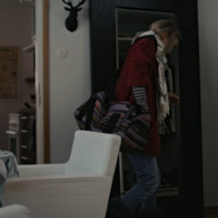 hold my hand (iivari)