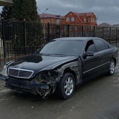 Mercedes (prod. @omgwikee)