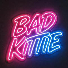 BAD KITTIE !!!