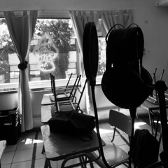 Poesía inconfundible Ft Tebby