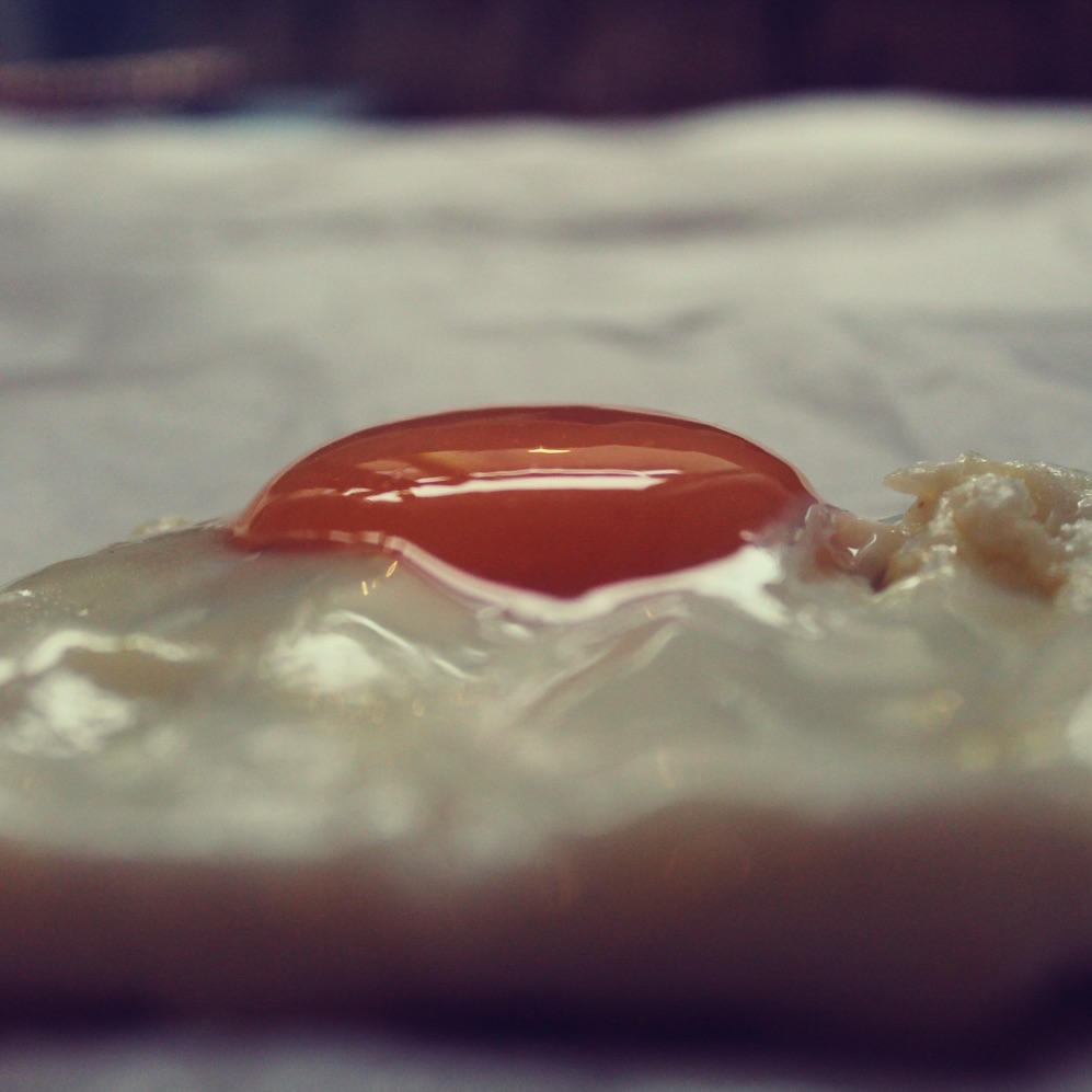 Pantile – Runny (An Avrin Remix)[FREE DL]