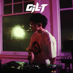 Mistletoe Madness 01