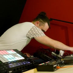 F.E.M - ELAB LIVES