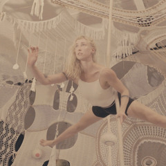 Ambisonic Improv 007: 'Weightless' feat. 5 String Theory [3D Audio]