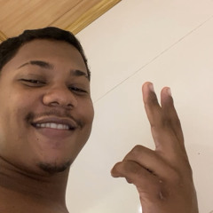 MC R10 EU PEGUEI SUA AMIGA EU PEGUEI VOCÊ ((DJ CL DE IPATINGA)).mp3
