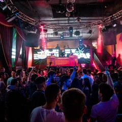 I'll have a side piece of a biscit please :)