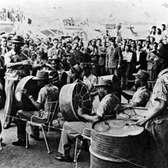 Lavantile Uprising (feat. Derron Ellies)