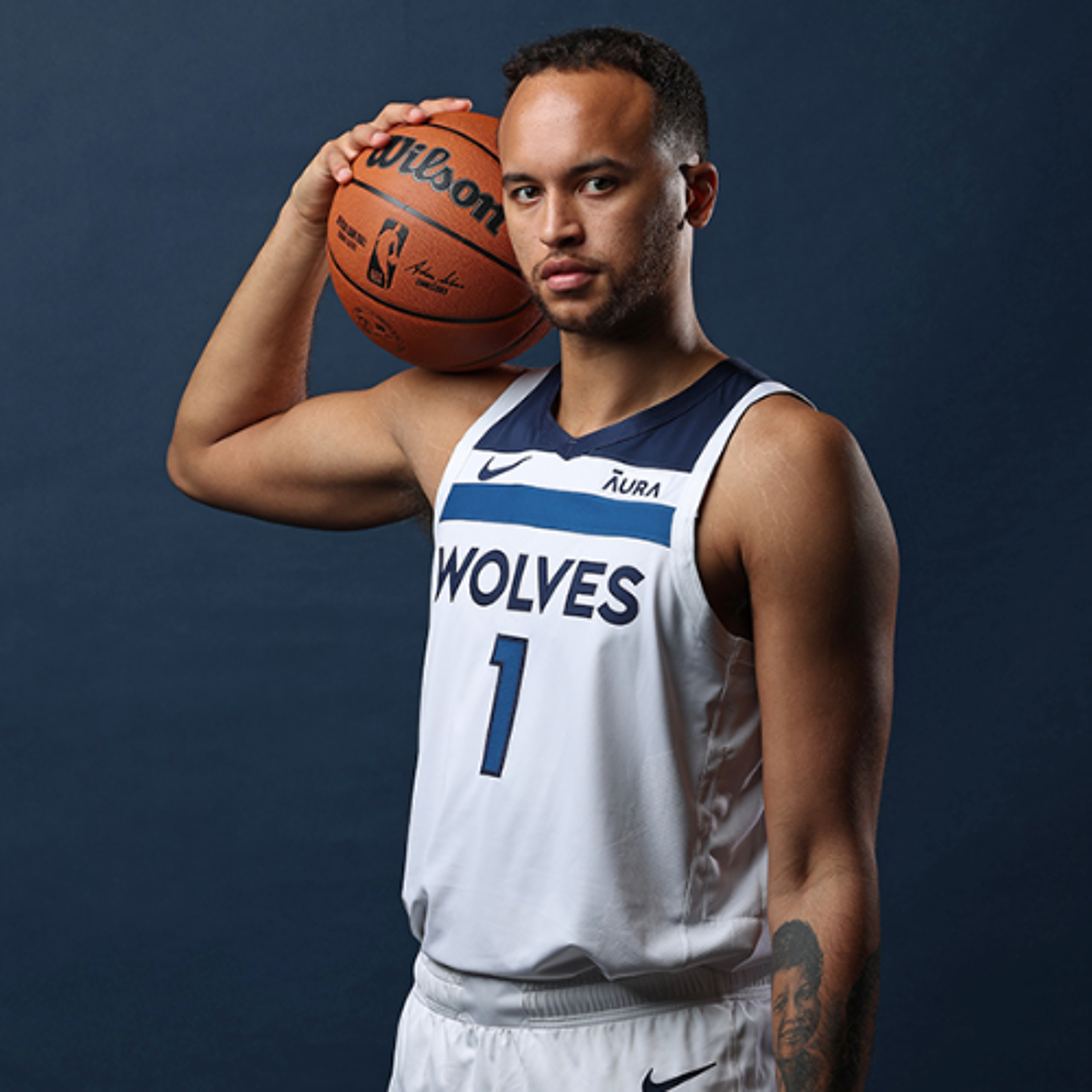 Kyle Anderson Shootaround 03.03