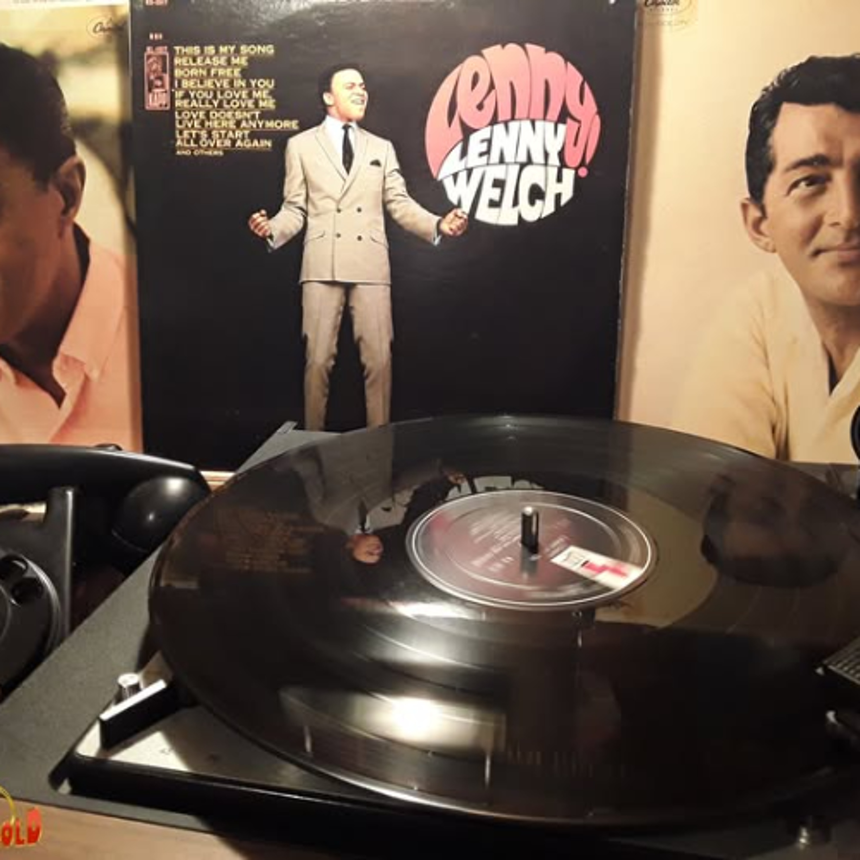 #208 Broadcast 208 - Episode 201 - The Crooners - 20250816 - 3 in 1 = Lenny Welch episode artwork