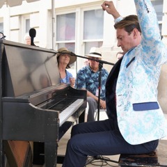 Michael Drexler plays Boogie, Ragtime and Blues Piano