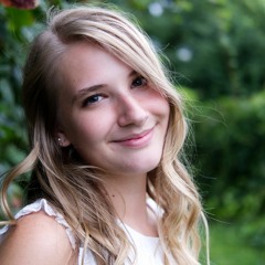 Indescribable (feat. Chris Tomlin and Anna Golden)