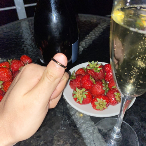 DJacuzzi - Hands Tied